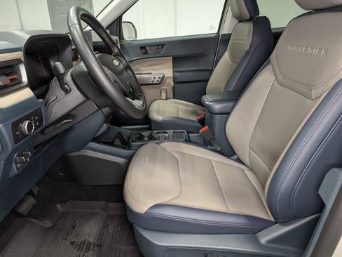 Used 2025 Ford Maverick Lariat w/ 4K Tow Package AWD/4WD image 4