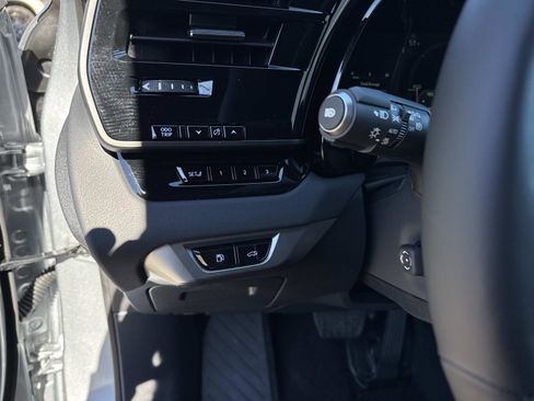 New 2026 Lexus RX 450h AWD image 33