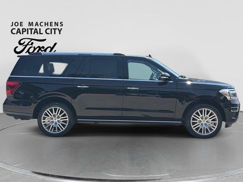 Used 2023 Ford Expedition Max Limited AWD/4WD image 3