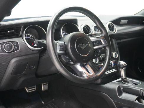 Used 2019 Ford Mustang GT Premium w/ GT Performance Package RWD image 9
