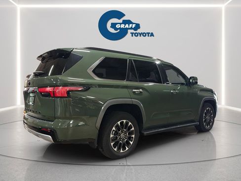 Used 2023 Toyota Sequoia Limited w/ Tow Technology Package AWD/4WD image 6