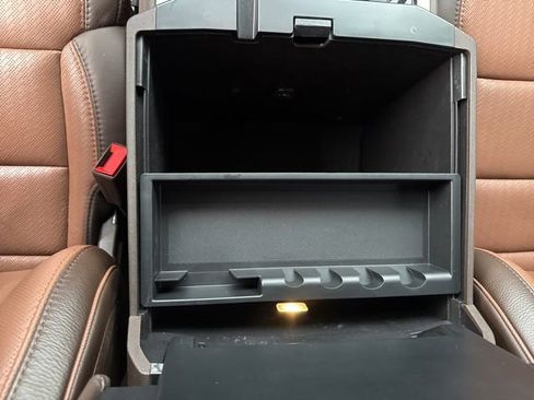 Used 2025 Ford F250 King Ranch w/ FX4 Off-Road Package image 34