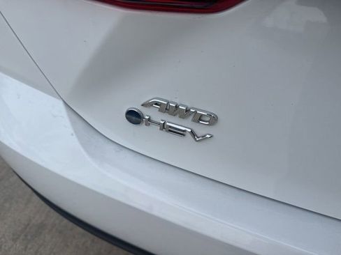 Used 2025 Toyota Camry Hybrid image 5