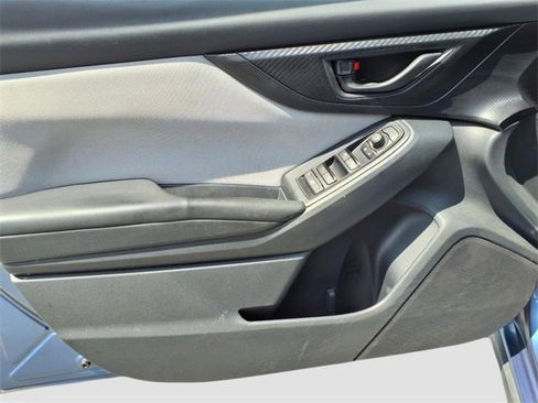 Used 2018 Subaru Crosstrek 2.0i image 40