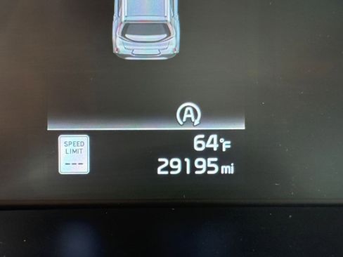 Used 2025 Kia Soul LX w/ LX Technology Package image 38