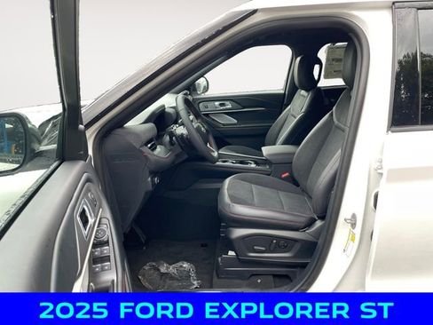 New 2025 Ford Explorer ST w/ Sun And Sound Package image 9