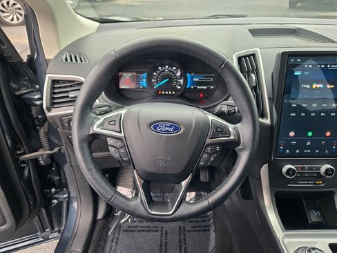 Certified 2023 Ford Edge SEL w/ Convenience Package image 33