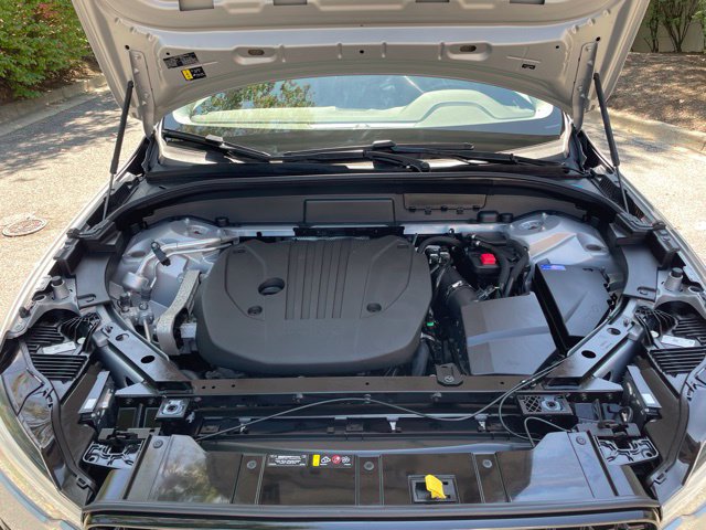 Certified 2023 Volvo XC60 B5 Plus w/ Climate Package AWD/4WD image 26