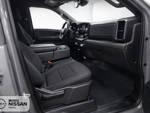 Used 2024 GMC Sierra 1500 Elevation AWD/4WD image 11