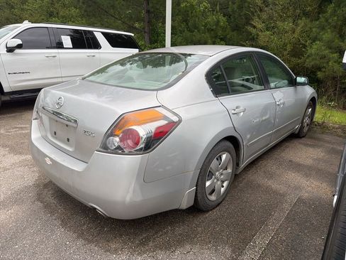 Used 2007 Nissan Altima 2.5 S w/ Convenience Pkg FWD image 3
