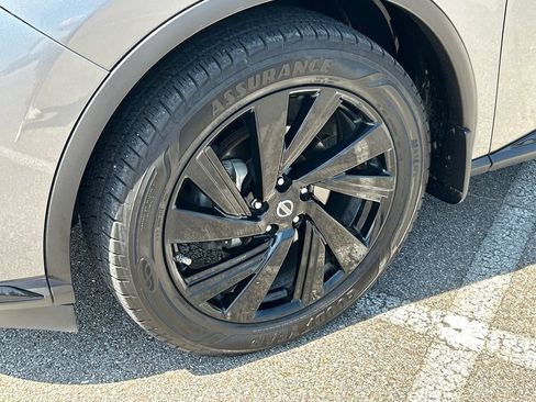 Used 2018 Nissan Murano SL w/ Midnight Edition Package AWD/4WD image 11