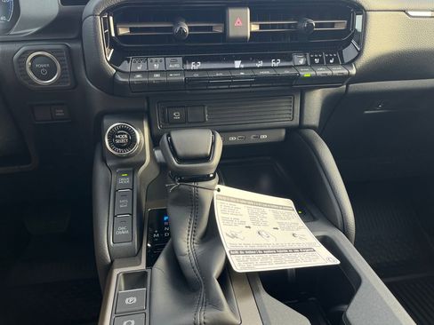 New 2026 Toyota Land Cruiser image 18