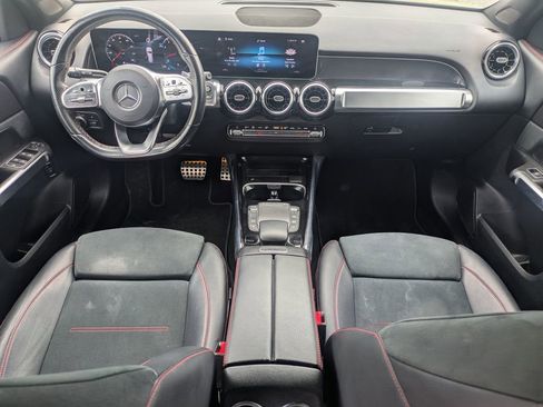 Used 2021 Mercedes-Benz GLB 250 image 17