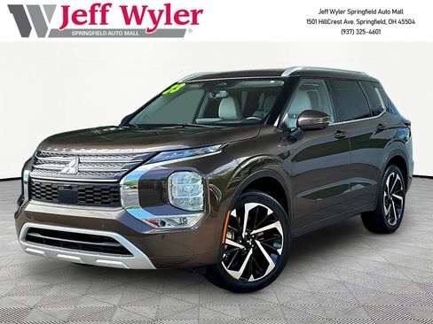 Used 2023 Mitsubishi Outlander SEL FWD image 1