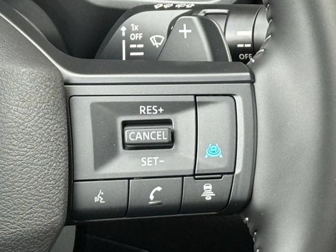 Used 2026 Nissan Rogue SV AWD/4WD image 25