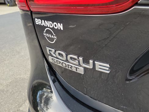 Used 2020 Nissan Rogue Sport S AWD/4WD image 8