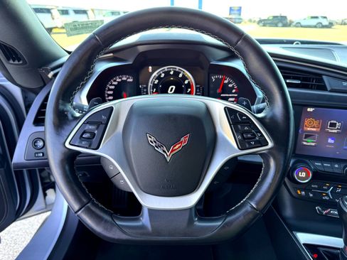 Used 2017 Chevrolet Corvette Stingray Coupe image 23