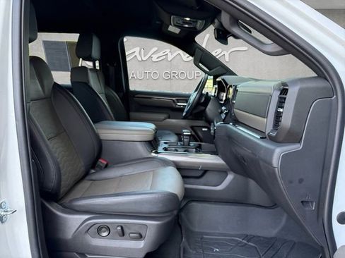 Certified 2023 Chevrolet Silverado 1500 ZR2 AWD/4WD image 24