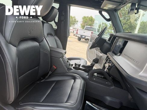 Used 2026 Ford Bronco Outer Banks AWD/4WD image 34