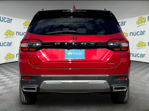 New 2026 Honda Pilot Touring image 6