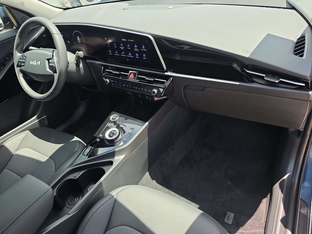 New 2026 Kia Niro Wind FWD image 12