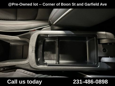 Used 2023 Chevrolet TrailBlazer RS w/ Convenience Package AWD/4WD image 27