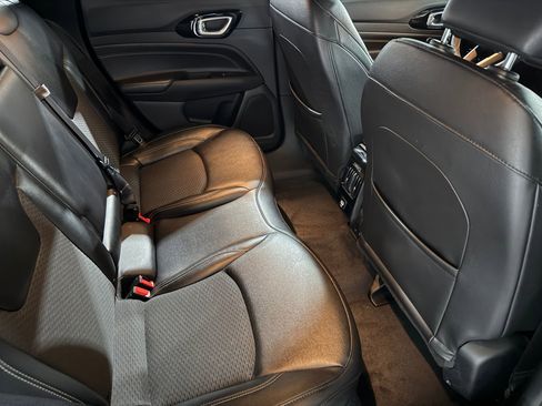 Used 2023 Jeep Compass Altitude image 35