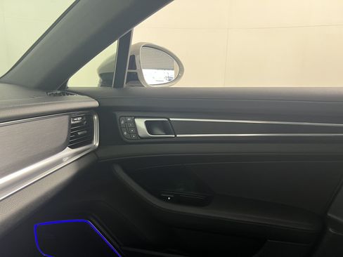 Certified 2023 Porsche Panamera Platinum Edition RWD image 14