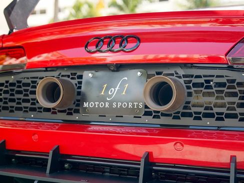 Used 2017 Audi R8 V10 plus w/ 20" Wheel Package AWD/4WD image 54