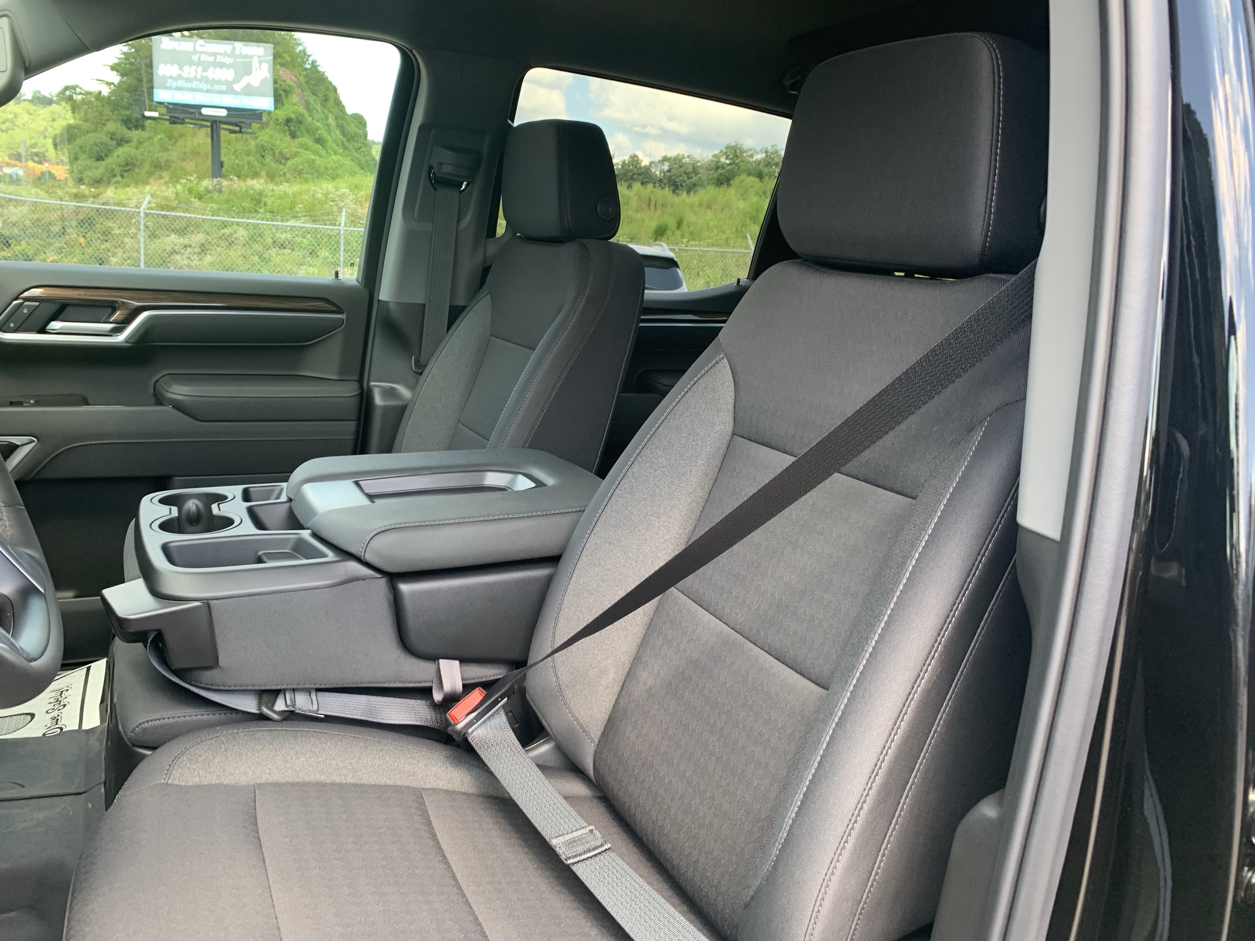 New 2026 Chevrolet Silverado 1500 RST AWD/4WD image 9