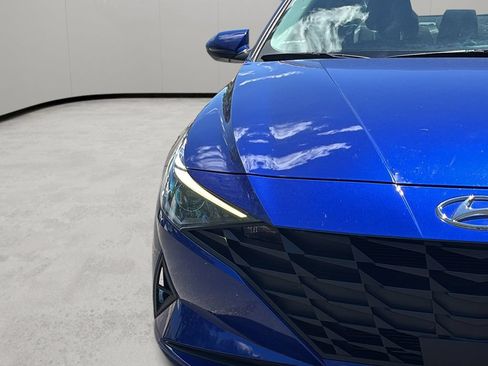 Certified 2023 Hyundai Elantra SEL w/ Convenience Package FWD image 43