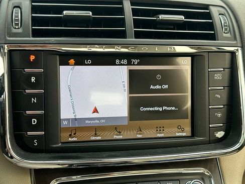 Used 2017 Lincoln Continental Reserve w/ Technology Package AWD/4WD image 26