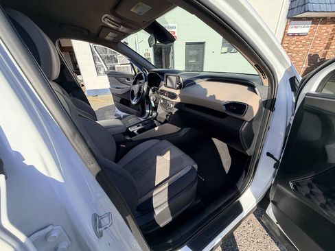 Used 2019 Hyundai Santa Fe SE FWD image 14