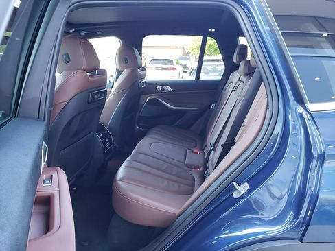 Used 2019 BMW X5 xDrive40i w/ Convenience Package image 11