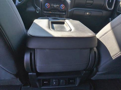 Used 2019 Chevrolet Silverado 1500 LT Trail Boss image 19