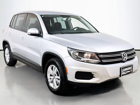 Used 2014 Volkswagen Tiguan S FWD image 3