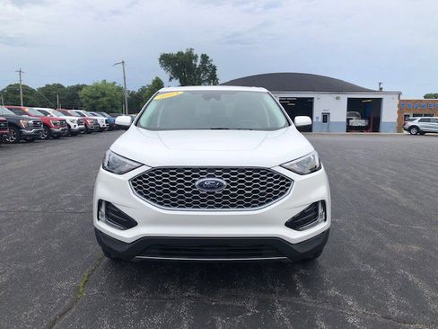 Used 2023 Ford Edge SEL w/ Convenience Package image 8