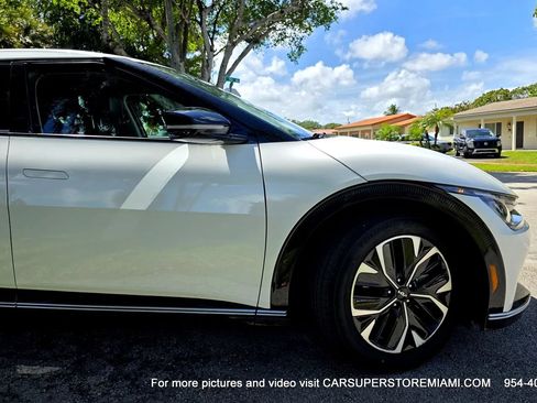 Used 2024 Kia EV6 Wind RWD image 58