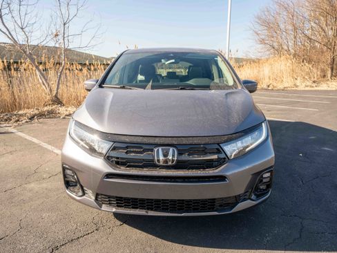 New 2026 Honda Odyssey Elite image 2
