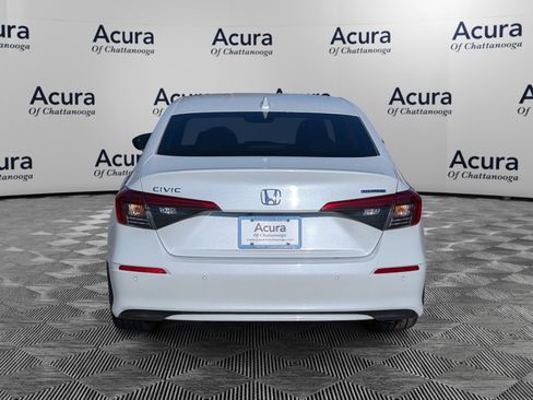 Used 2022 Honda Civic Touring image 6