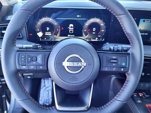 New 2025 Nissan Kicks SR w/ SR Premium Package image 10