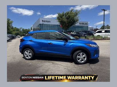 Used 2025 Nissan Kicks Play S
