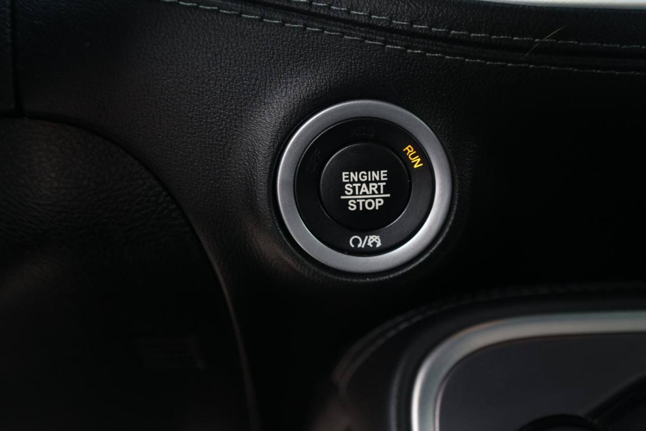 Used 2020 Dodge Challenger R/T Scat Pack RWD image 24