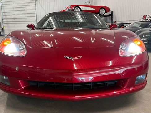 Used 2008 Chevrolet Corvette Convertible w/ Preferred Equipment Group RWD image 11