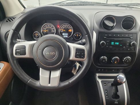Used 2017 Jeep Compass High Altitude FWD image 22