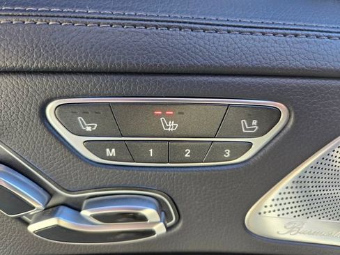 Used 2019 Mercedes-Benz S 560 4MATIC Sedan image 19