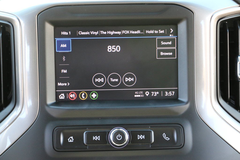 Used 2025 Chevrolet Silverado 2500 Custom w/ Custom Value Package AWD/4WD image 15