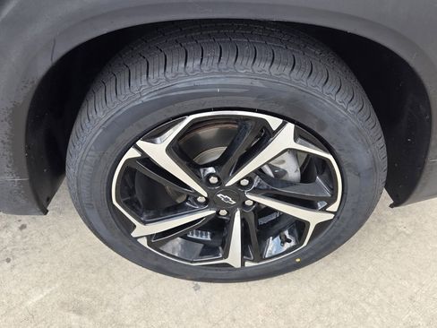 Used 2022 Chevrolet TrailBlazer RS FWD image 12