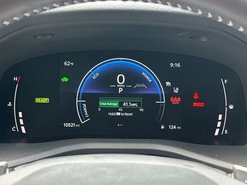 Used 2025 Toyota Camry SE FWD image 28