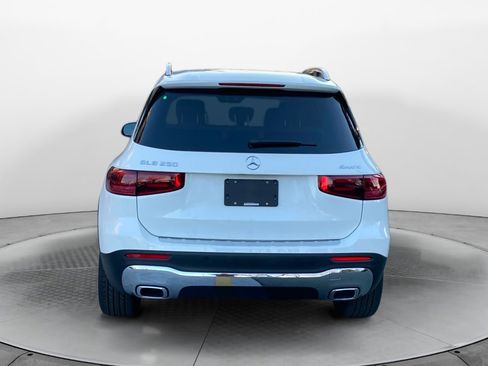 New 2026 Mercedes-Benz GLB 250 4MATIC image 6